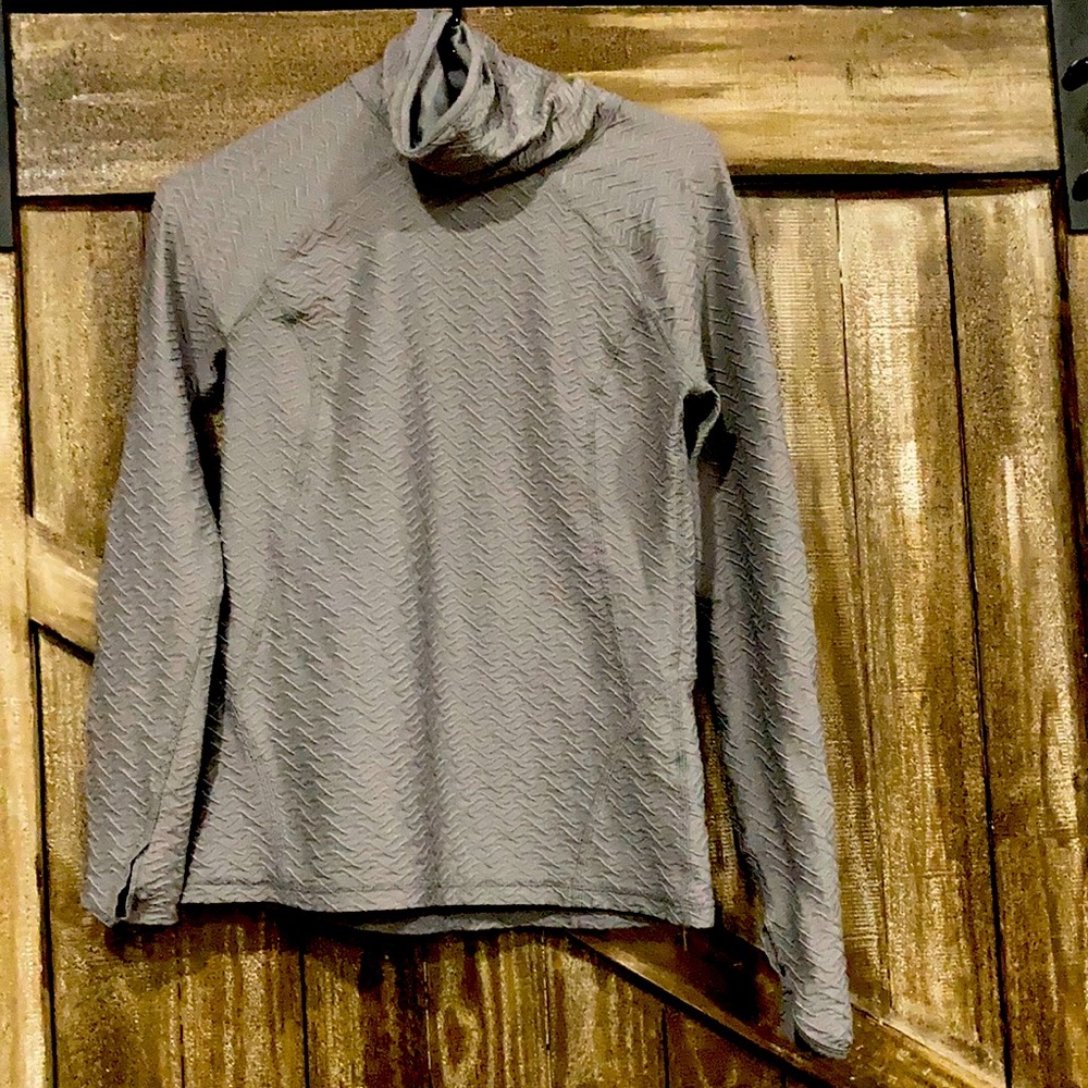 Turtle neck athletic shirt